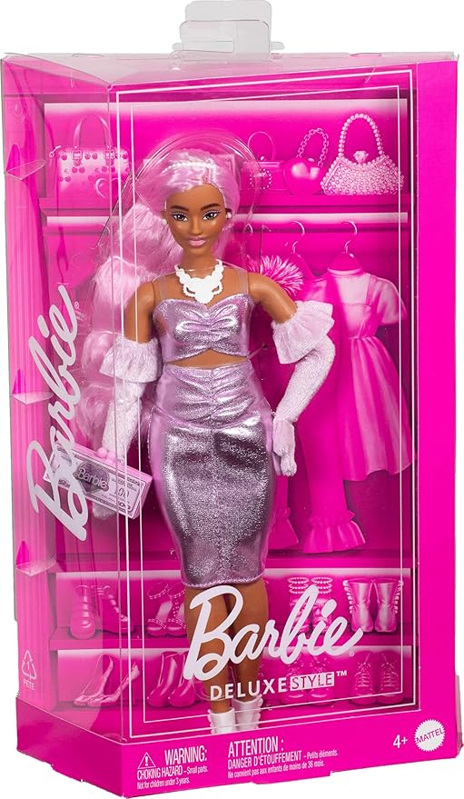 Barbie® #Barbiecore Deluxe Fashionistas - Curvy