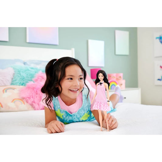 Barbie® Fashionistas® Doll - Quick Curl