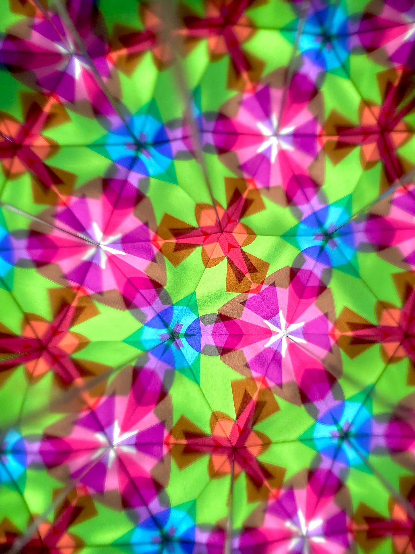 Barq Boxes - Kaleidescope