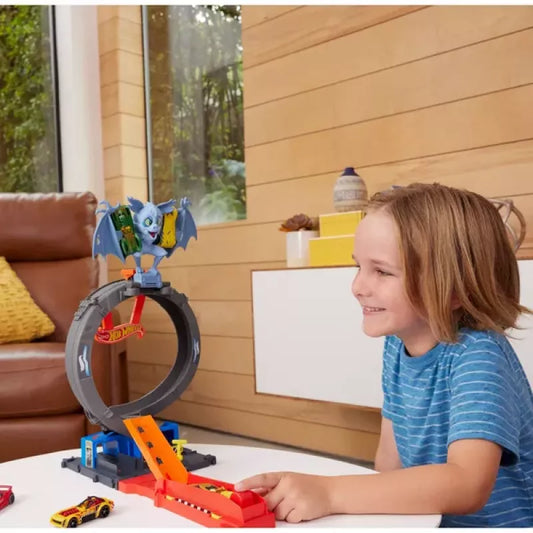 "Hot Wheels Bat Loop Attack Track Set – Age 4+ "