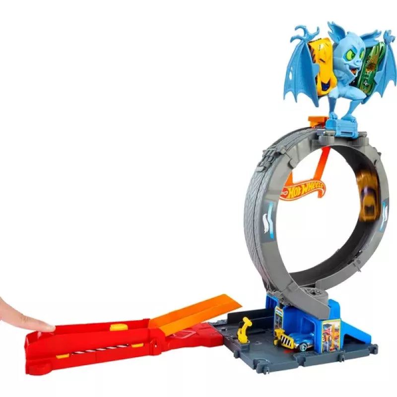 "Hot Wheels Bat Loop Attack Track Set – Age 4+ "