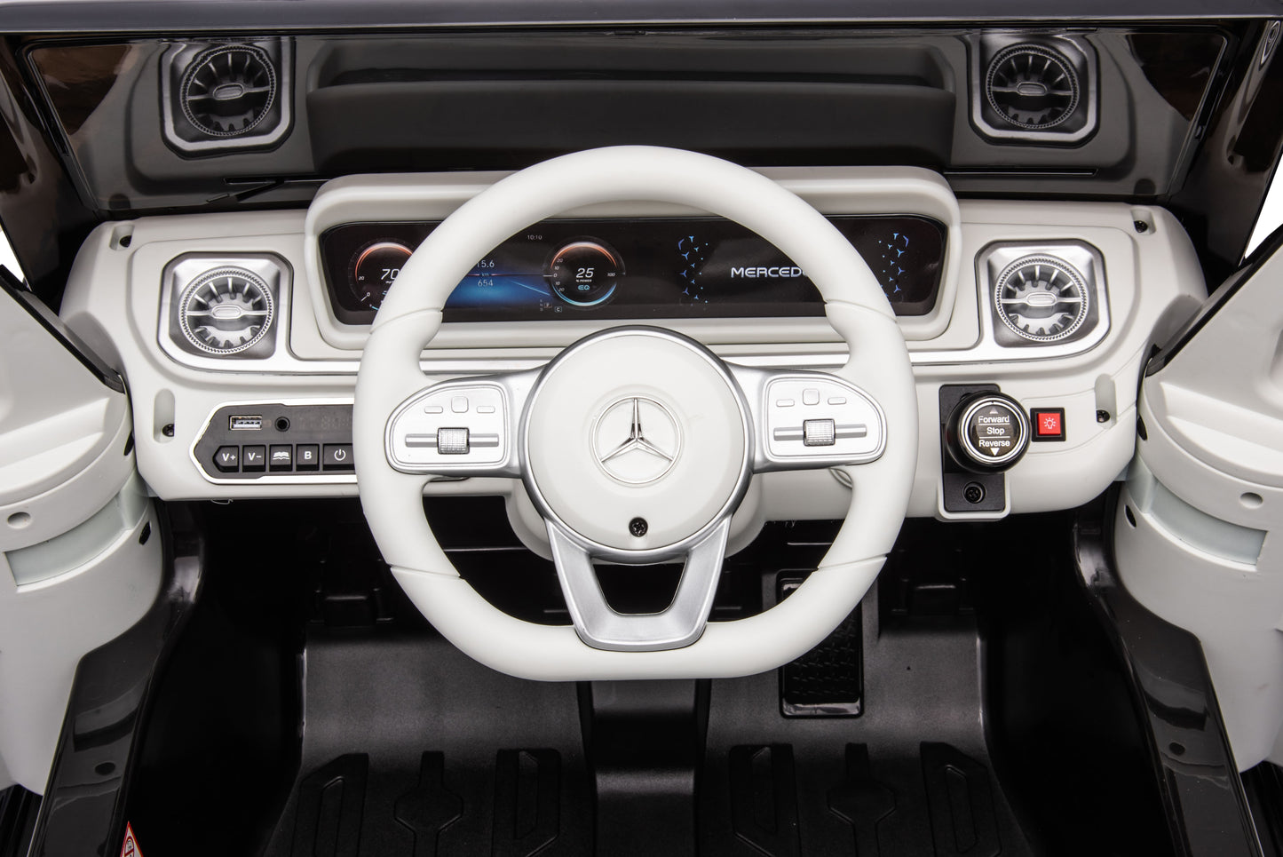 Mercedes-Benz EQG Licensed R/C Ride on Car -12V9AH*1battery- 4motors | سيارة كهربائية للأطفال مرخصة من مرسيدس-بنز EQG وتعمل بالتحكم عن بعد - بطارية 12 فولت 9 أمبير ×1 - 4 محركات