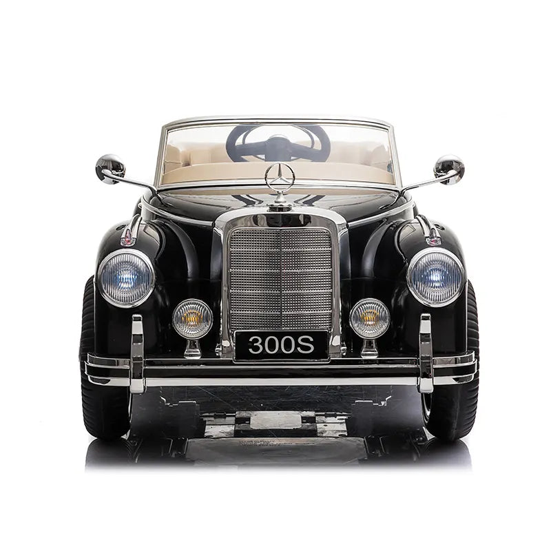 Mercedes Benz 300S Licensed R/C Ride on Car -12V7AH*1battery- 35W*2 motors | سيارة مرسيدس بنز 300S كهربائية مرخّصة – تحكم عن بُعد 2.4 جيجا هرتز – بطارية 12 فولت 7 أمبير – محركان بقدرة 35 واط