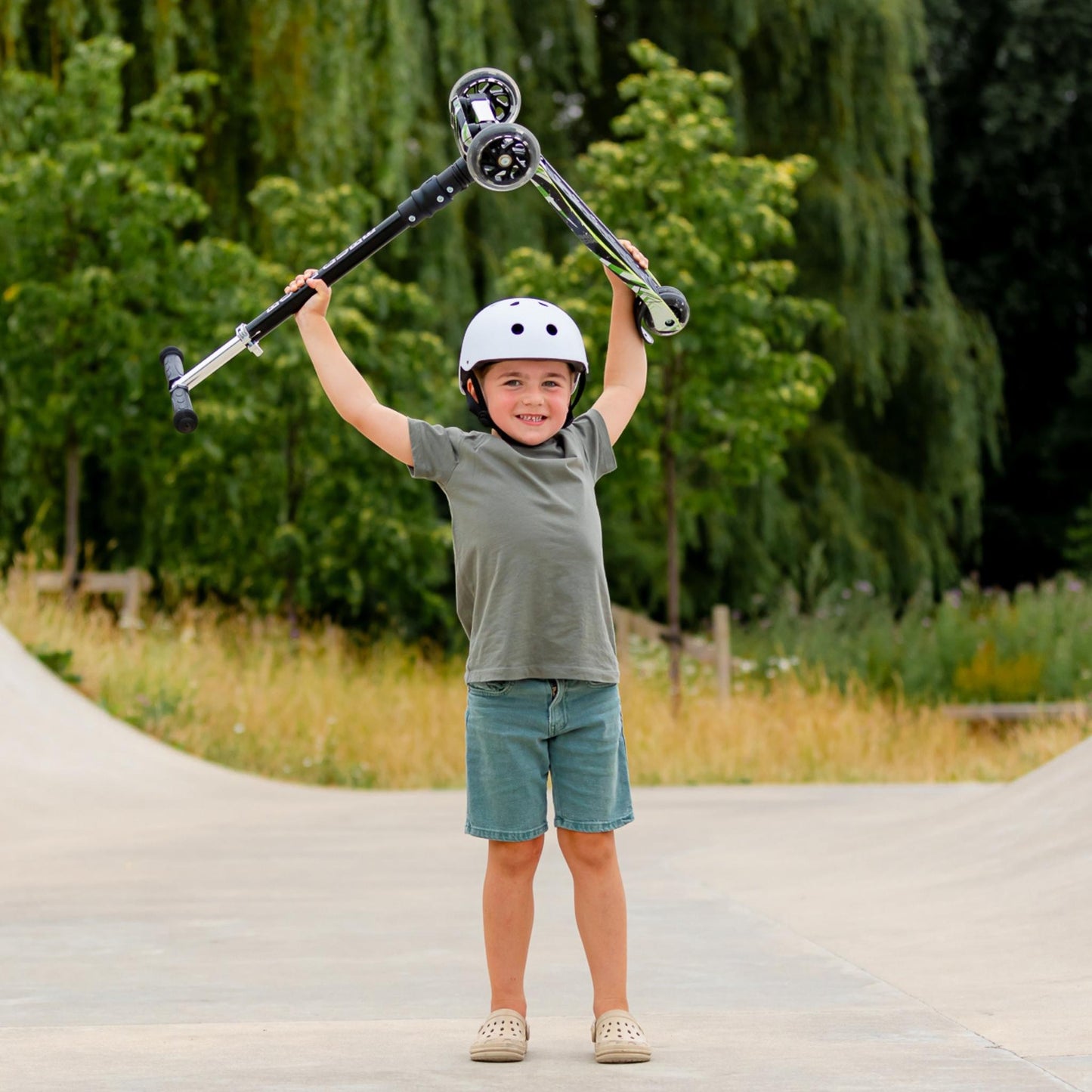 Boldcube - Big 3 Wheel Scooter - Swift Green - Age 5-10 | بولدكيوب - سكوتر كبير - سوِيفت أخضر - العمر 5-10