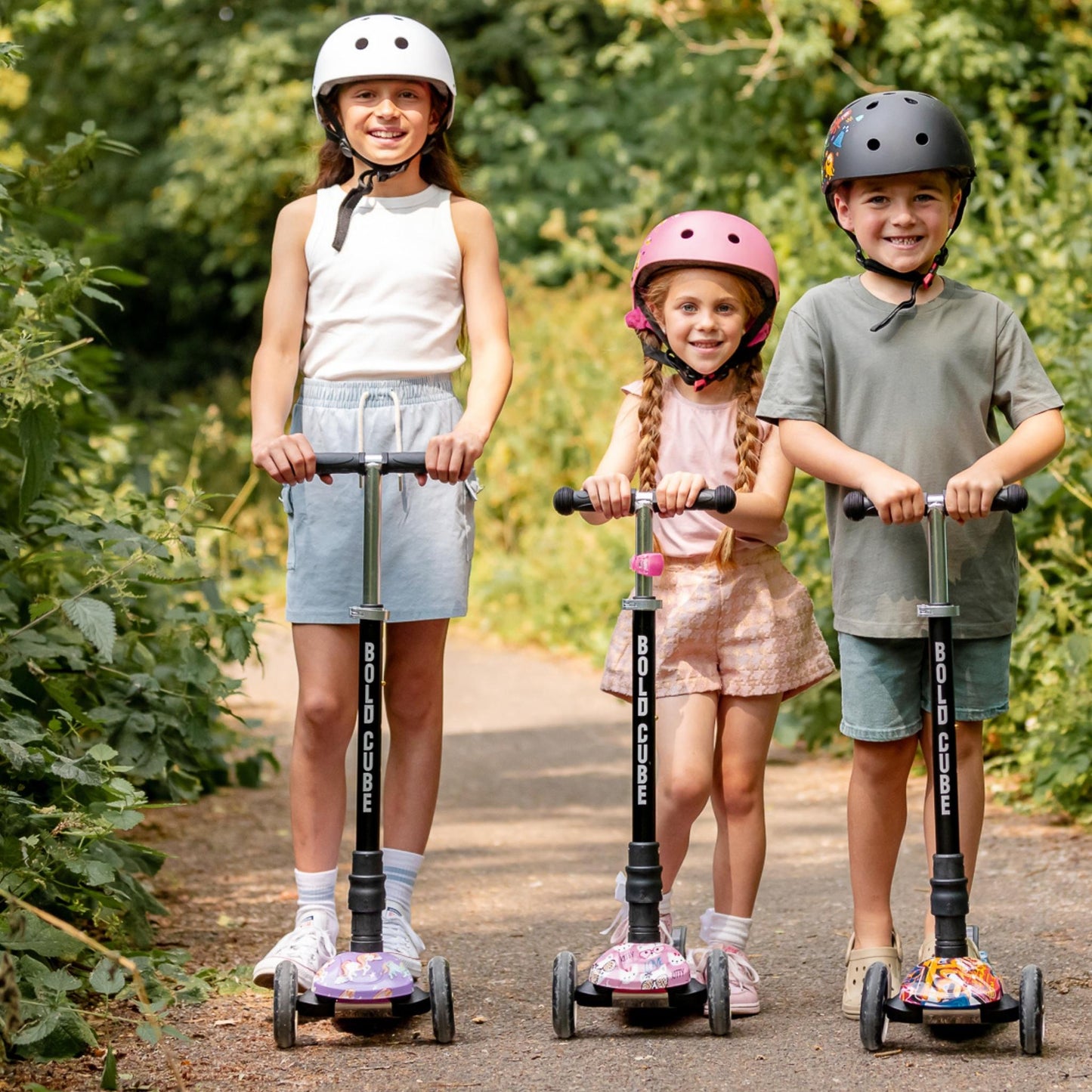 Boldcube - Big 3 Wheel Scooter - Crystal Rubix - Age 5-10 | بولدكيوب - سكوتر كبير - كريستال روبيكس - العمر 5-10