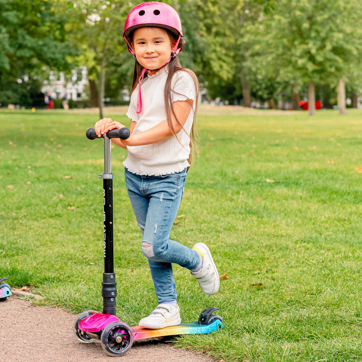 Boldcube - Big 3 Wheel Scooter - Candyfloss - Age 5-10 | بولدكيوب - سكوتر كبير - كاندي فلوس - العمر 5-10