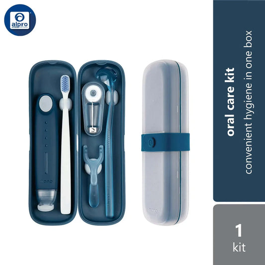 Oral Care Kit Flp Mono / Garage Navy طقم العناية بالأسنان