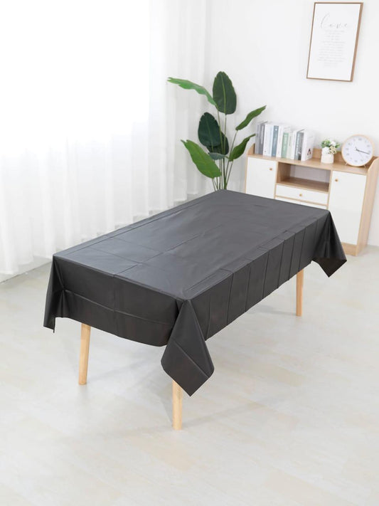 Foil Table Cover – 1 PCS, Black , 137×183 cm Metallic Disposable Tablecloth, Waterproof Party Table Decoration مفرش طاولة فويل – قطعة واحدة، اسود  ، قياس 137×183 سم، غطاء طاولة معدني مقاوم للماء للحفلات