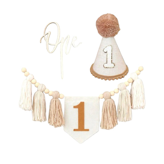1st Birthday Party Set – 3 PCS, Premium Quality Decoration Kit for One Year Old Celebration, Cute & Stylish Party Supplies طقم عيد ميلاد عمر سنة – 3 قطع، مجموعة ديكور عالية الجودة لاحتفال السنة الأولى، تصميم لطيف وأنيق