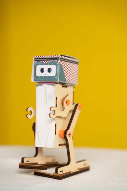 Barq Boxes- The Walking Robot