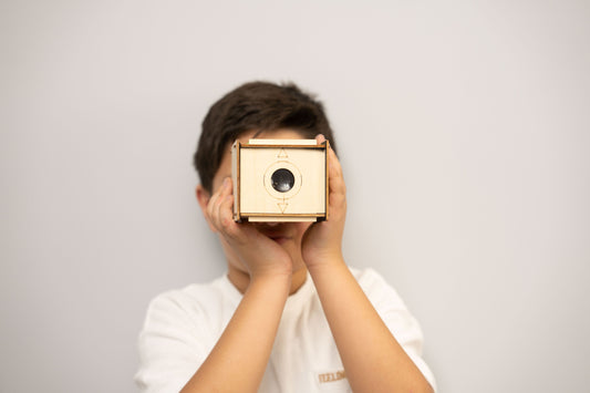 Barq Boxes - Camera Obscura