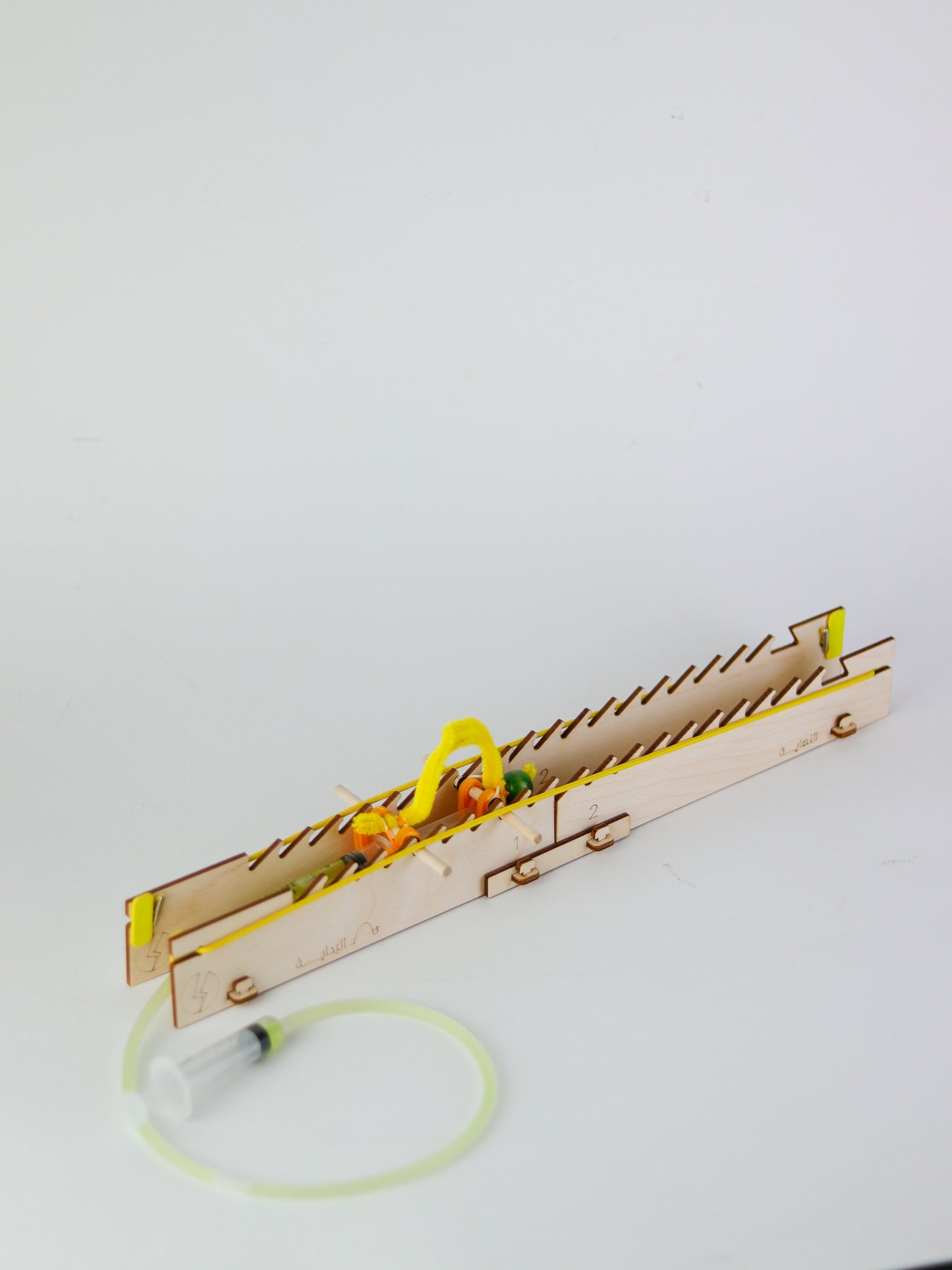 Barq Boxes - Exploring Hydraulics