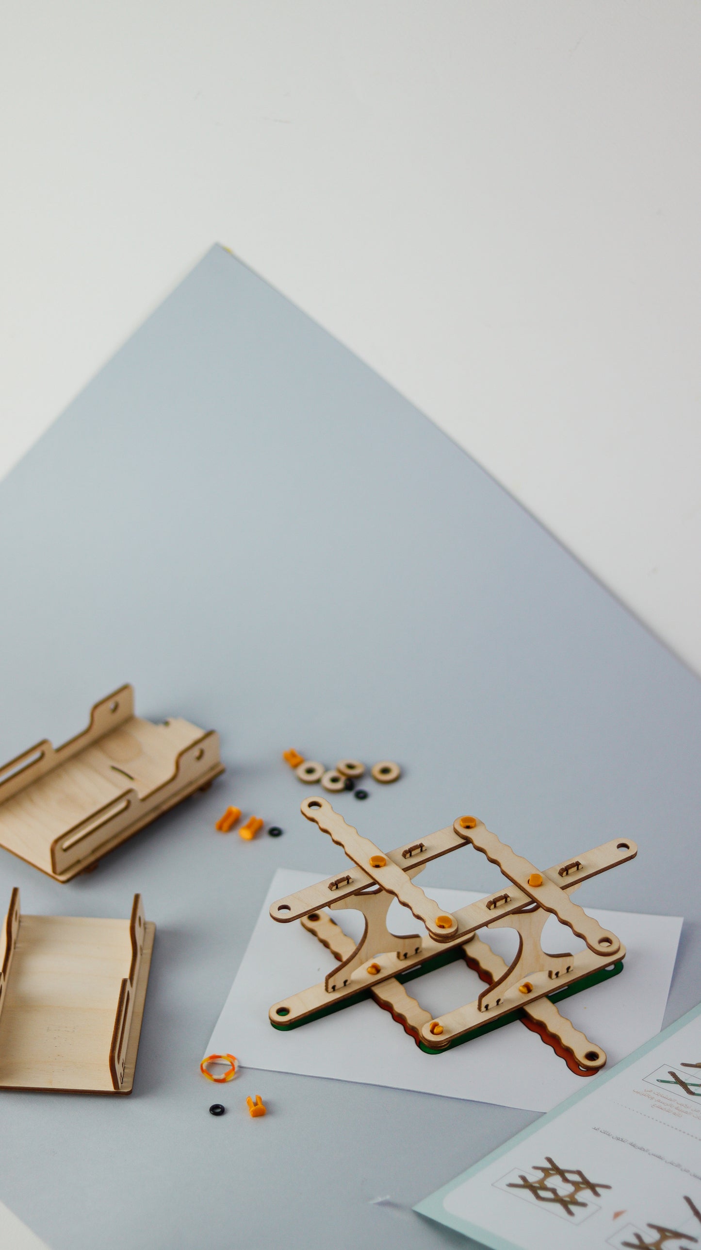 Barq Boxes - Exploring Hydraulics