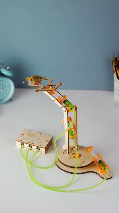 Barq Boxes - Hydraulic Arm