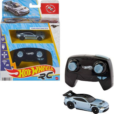 Hotwheels RC 1:64 MUSTANG GTD سيارة لعب بتحكم عن بُعد مع تعزيز سرعة وأداء كامل
