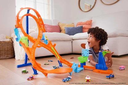 Hot Wheels Toy Car Track Set with Figure-8 Jump & 1:64 Scale Vehicle, 2-ft Tall Track, Connects to Other Sets – For Ages 5+