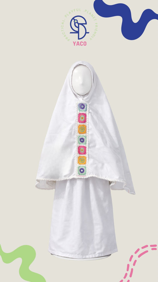 Kids Prayer Set with Crochet Detail and Bag - طقم صلاة للأطفال مع تطريز كروشيه وحقيبة