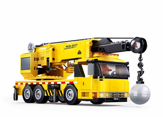 Sluban - Town - C2 Wheeled Crane 293Pcs - Age +6 | سلوبن - قطع التركيب - تاون - رافعة بعجلات - 293 قطعة - العمر +6