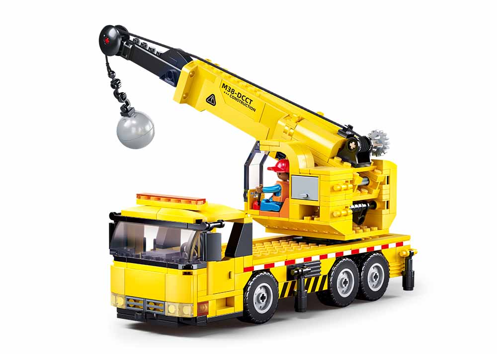 Sluban - Town - C2 Wheeled Crane 293Pcs - Age +6 | سلوبن - قطع التركيب - تاون - رافعة بعجلات - 293 قطعة - العمر +6