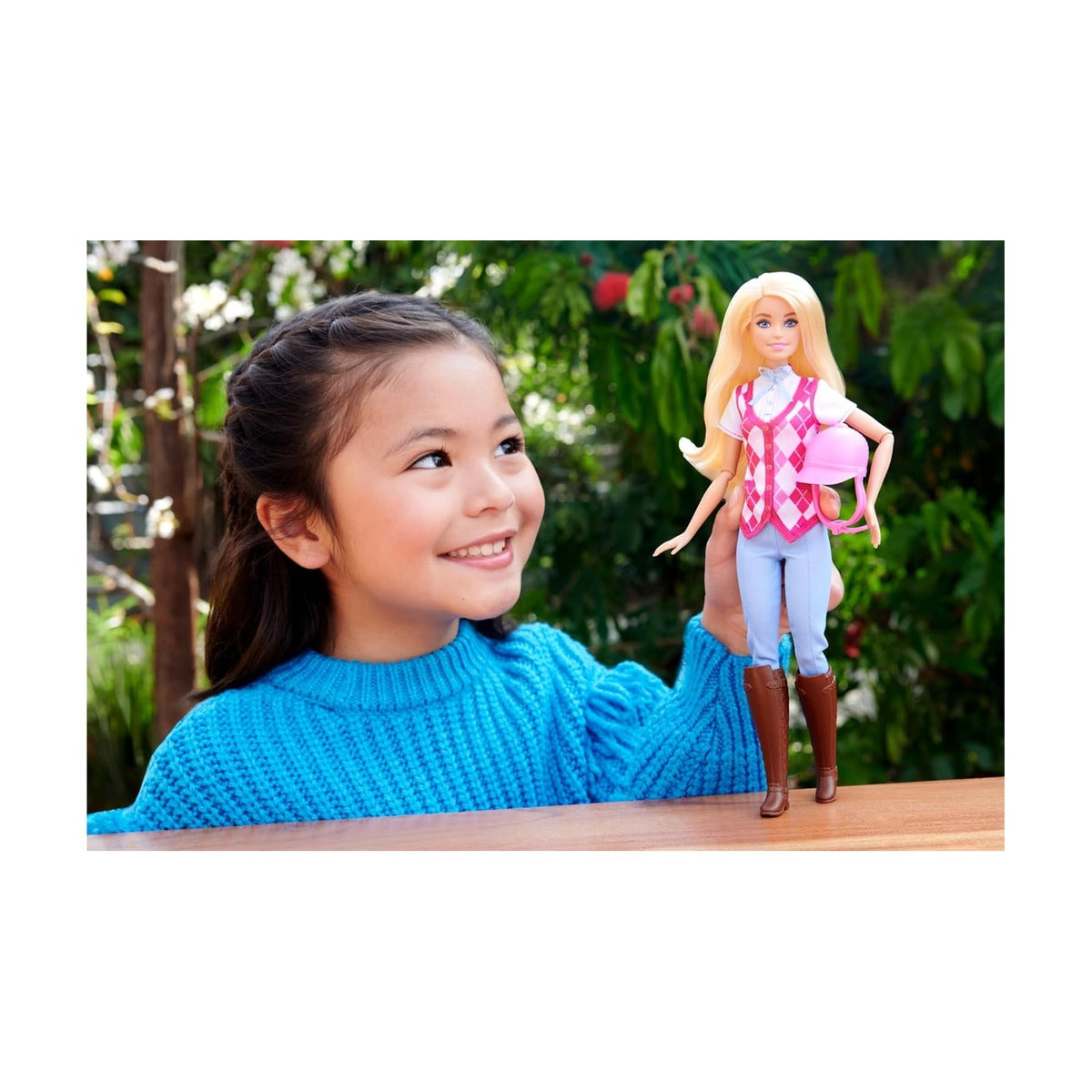 Barbie Mysteries The Horse Chase Doll